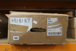 A pre-owned Mountway by Drive Aquila bath lift (NOTE: Item may be incomplete, viewing advised).