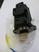 A Parker T6CCM Dension Vane Tech Pump, B22 B14 3R02 D111.