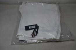 A pair of as new Tommy Hilfiger Herren equestrian breeches in optic white (XXL - RRP €199).