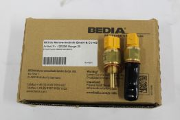 A box of twenty as new Bedia Motortechnik NTC temperature sensors (REF: 420298).