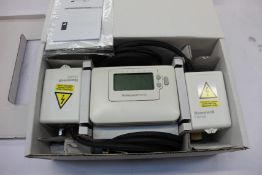 A boxed as new Honeywell Home 2-Zone heating system pack to include: 2x CMT707A1029, 2x V4023PH22