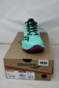 A pair of women's as new Saucony Xodus Ultra trainers (UK 5).