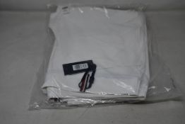 A pair of as new Tommy Hilfiger Herren equestrian breeches in optic white (M - RRP €199).