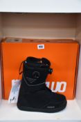 A pair of men's as new Thirtytwo Lashed Double Boa snowboard boots (UK 7.5).