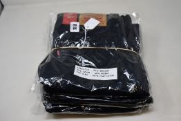 Four pairs of as new Levi's 511 slim jeans (W32/L30).
