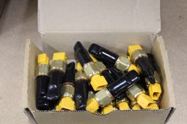 A box of twenty as new Bedia Motortechnik NTC temperature sensors (REF: 420298).