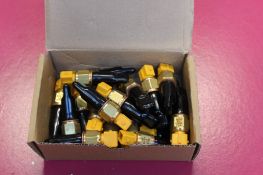 A box of twenty as new Bedia Motortechnik NTC temperature sensors (REF: 420298).