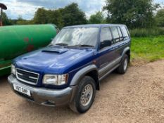 Izuzu Tropper 1999, V-Reg, 1 Years MOT