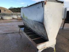 Galvanised Cattle Meal Hopper