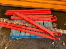 Qty. Quivogne Brackets/Bars