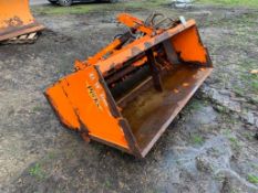 D W Tomlin Drop Salt Spreader