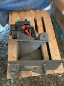 Misc. Quivogne Brackets