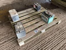 Quantity miscellaneous batteries