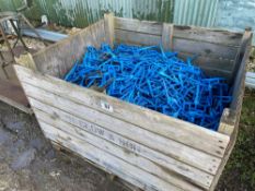 Quantity bordering pegs