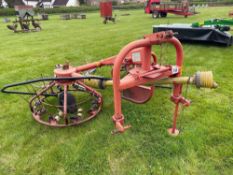 Vicon Haybob 300, linkage mounted. Serial No: TH214318 NB: Manual in office