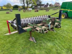 John Deere 2 leg subsoiler with additional rear tooth packer. Serial No: CJ45KMX101018