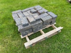 Quantity decorative paving bricks