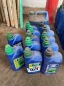 Quantity SAE 30 four-stroke oil