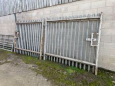 Pair security gates 8' x 6' 10