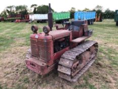 International BTD6 vintage metal tracked crawler, 14