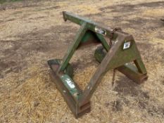 Suton single bag lift, forklift tine connection