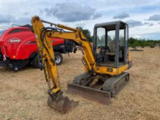 1984 JCB 803 rubber tracked 3t excavator c/w various buckets. Hours: Unknown. Serial No: Unknown