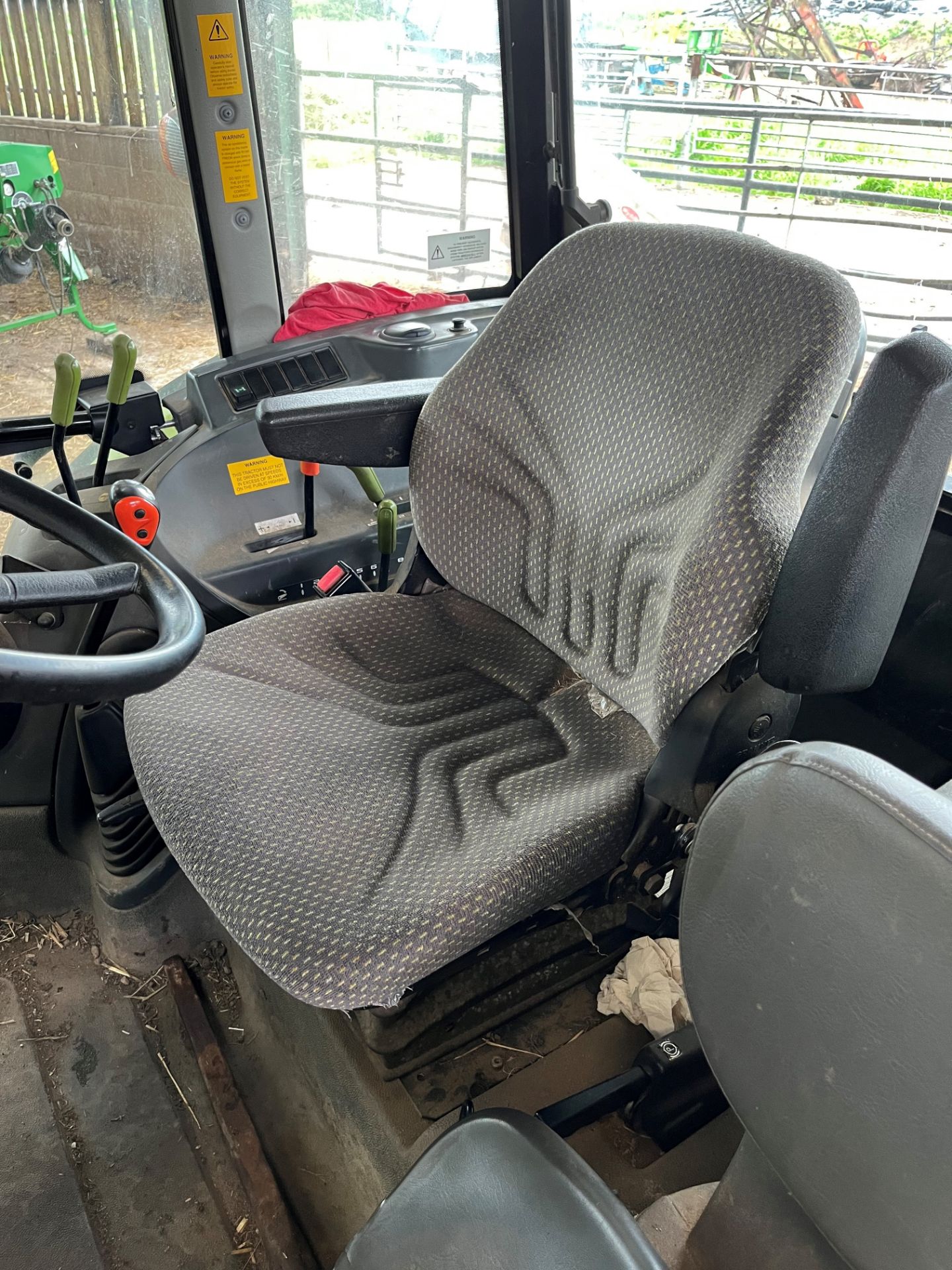 2014 Claas Axos 340 w/ Claas FL100 Front Loader - Image 12 of 15