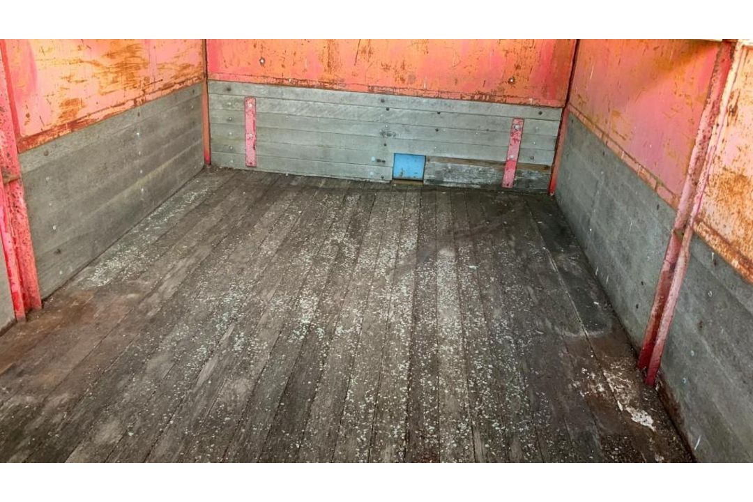 1984 Pettit Grain Trailer - Image 7 of 7