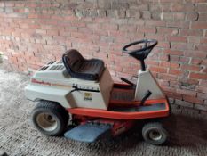 Simplicity 3108 Ride on Mower