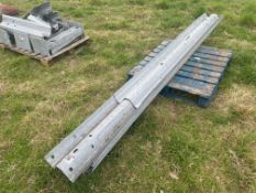 Quantity crash barriers