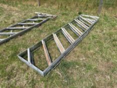 Quantity diagonal feed barriers