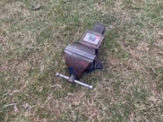 Workshop vice. No VAT