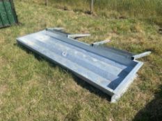Ritchie 8ft 7inch freestanding field trough