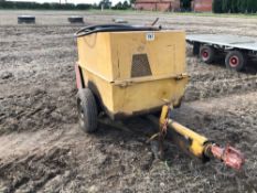 Ingersoll Rand trailed diesel compressor with Deutz 2 cylinder engine. Hours: 1153