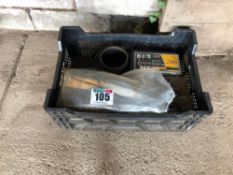 Quantity nuts and bolts