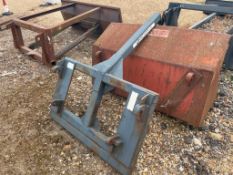 2007 Cherry Products Bag lifter with Euro 8 attachments. Serial No: M3160