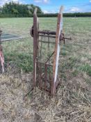 Vintage sack winding barrow