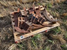 Quantity McConnel Shakerator spares