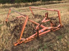 1998 Parmiter 4m manual folding chain harrow, linkage mounted. Serial No: FS136165