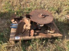 Quantity Ransomes skimmers