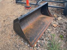 2009 ALO 185H general purpose bucket with Euro 8 attachments. Serial No: 4068906