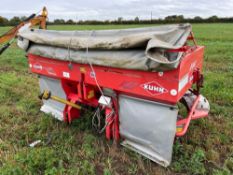 Kuhn MD1141 24m twin disc fertiliser spreader with B610 hopper extension, border control, electric c