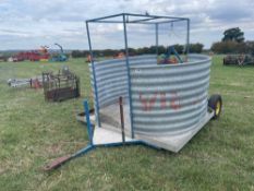 Sheep footbath, corrugated sides