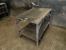 Workshop bench and vice