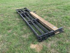 3No 12' gated hurdle