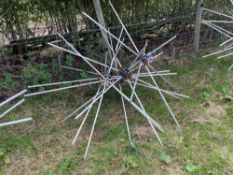 5No. Gallagher spider wheels