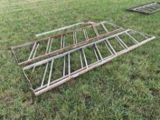 4No 9' 10. diagonal feed barrier