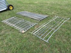 Quantity sheep hurdles