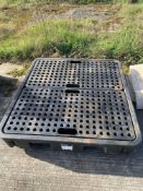 Oil Can Draining Bund