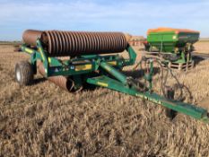 2004 Cousins Sidewinder 9.5m horizontal folding Cambridge rolls. Serial No: SW53F24P NB: ​​​​​​​Manu